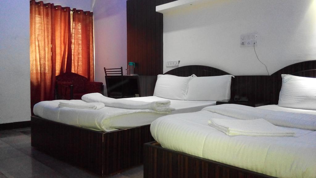 Hotel Richmond Residency Бангалор Номер фото